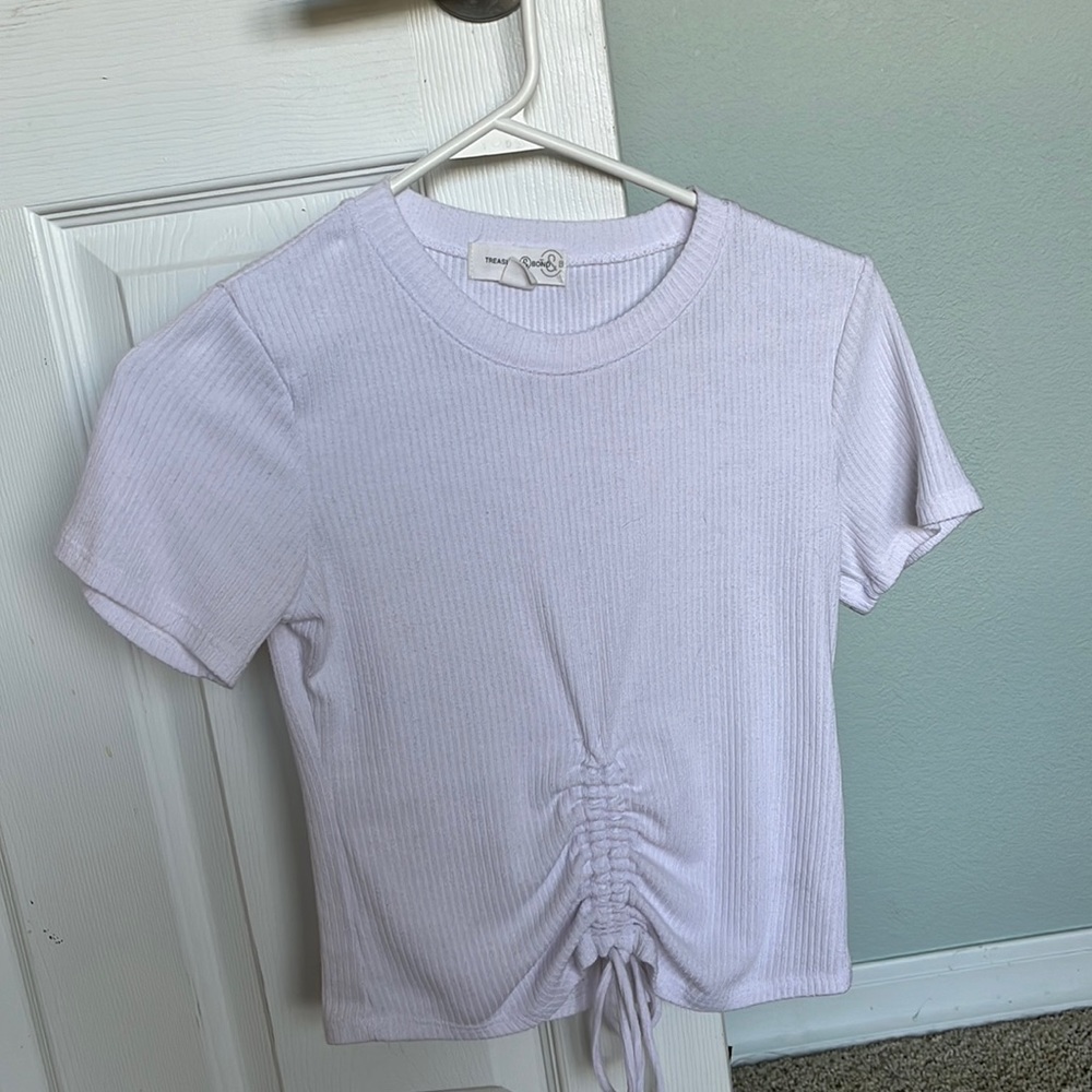 White treasure and bond tie xs shirt